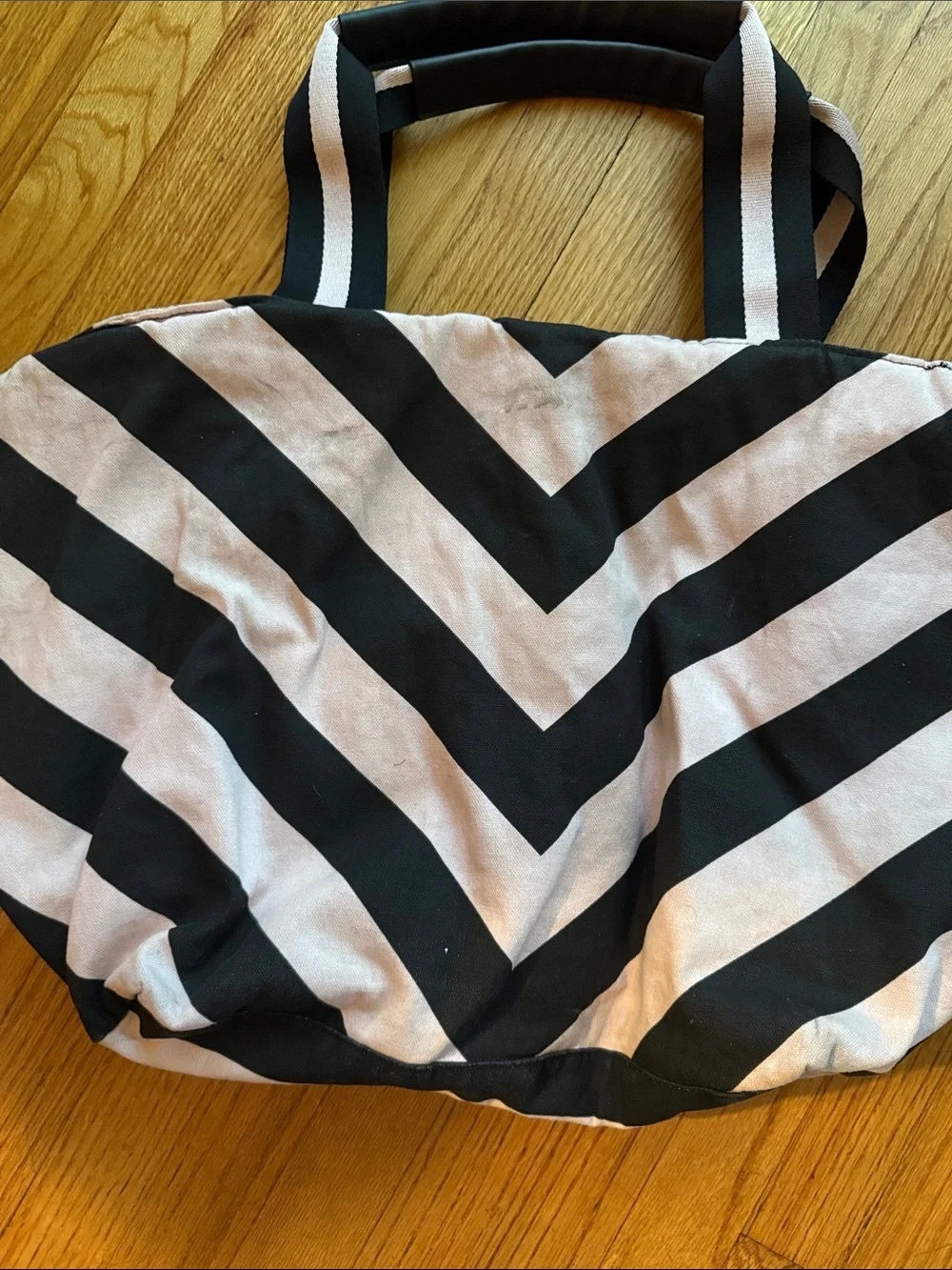 Victoria's Secret Pink and Black Chevron Logo Tote